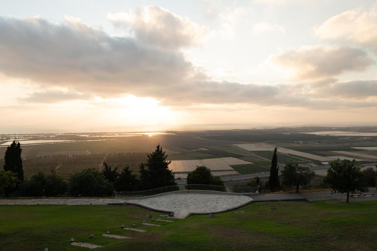 Elma Hotel And Art Complex Zikhron Ya'akov Dış mekan fotoğraf
