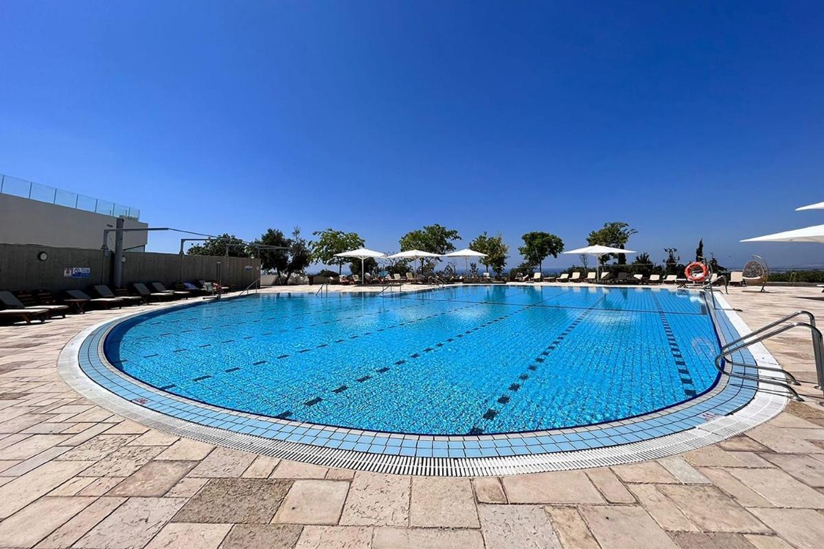 Elma Hotel And Art Complex Zikhron Ya'akov Dış mekan fotoğraf